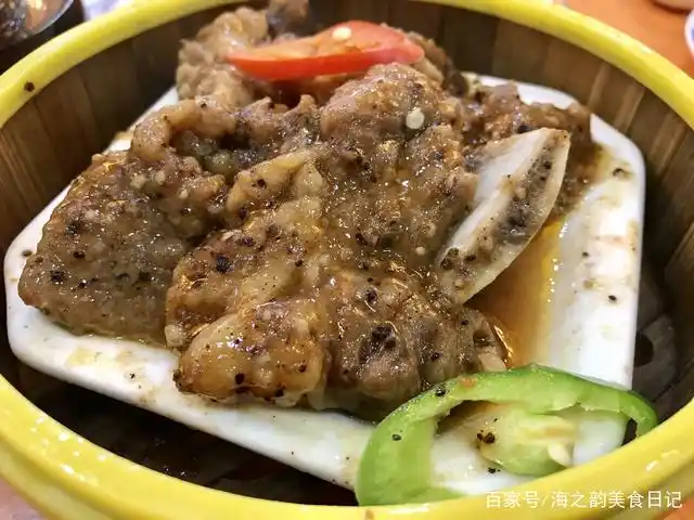 喝茶吃点心叫什么_点心小伙喝茶吃饭视频_小伙喝茶吃点心